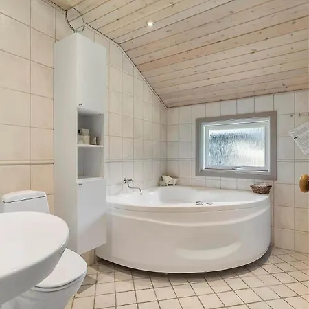 Bv296-blavand-ved-volden-8 Blavand