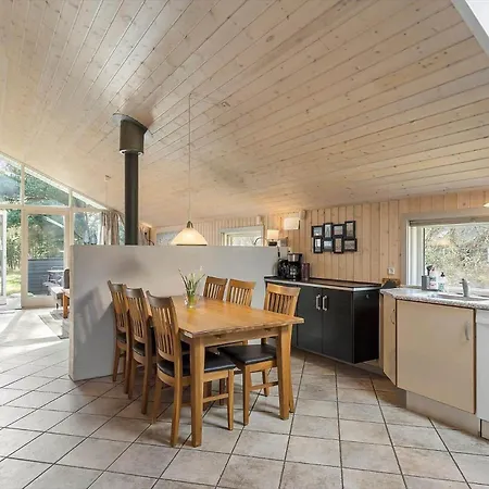 Bv296-blavand-ved-volden-8 *