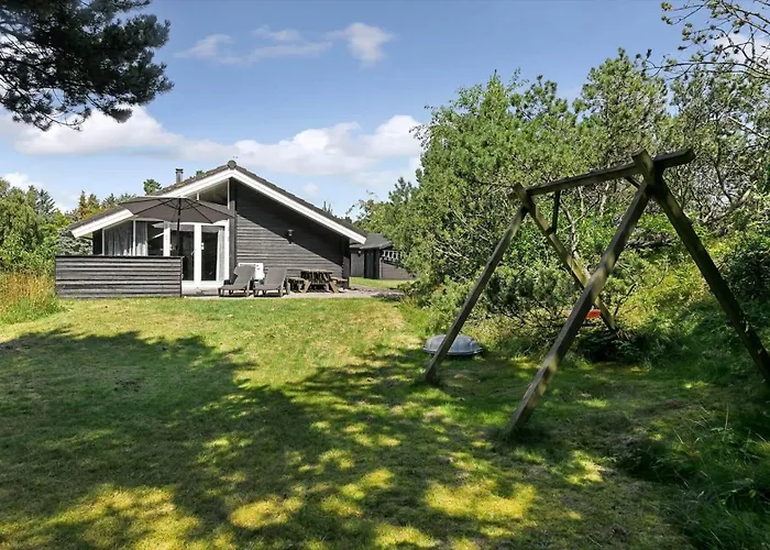 Bv296-blavand-ved-volden-8 * Blavand